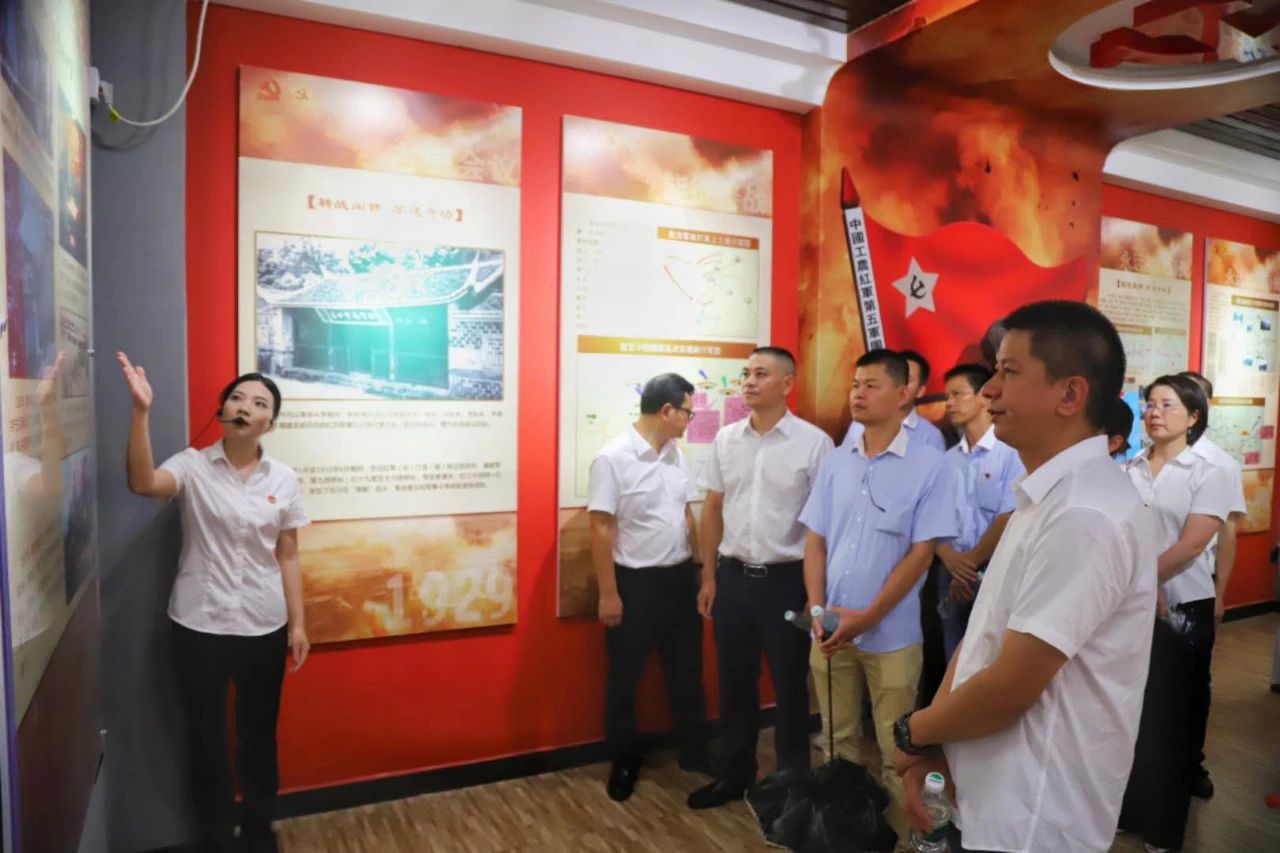 湘江電纜集團(tuán)紅色教育團(tuán)建活動