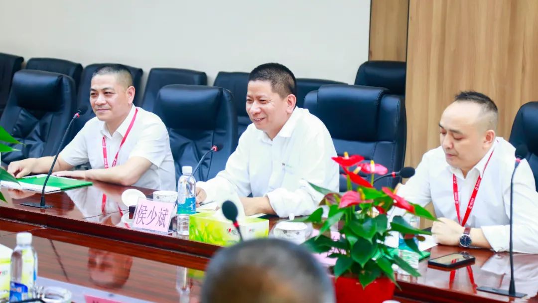 揭陽市委常委，揭西縣委書記劉端雄等領導一行參觀考察湘江電纜